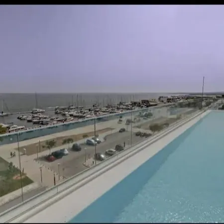 Apartman De Luxo Del Mar - *