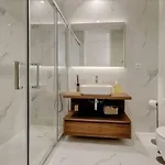 De Luxo Del Mar - *